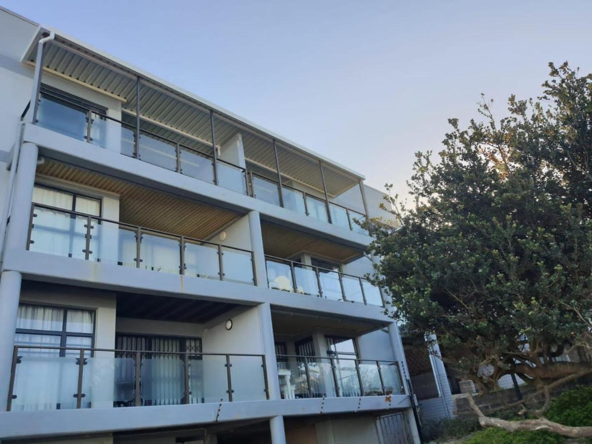 Coogee Bay Apartments Gonubie Bagian luar foto